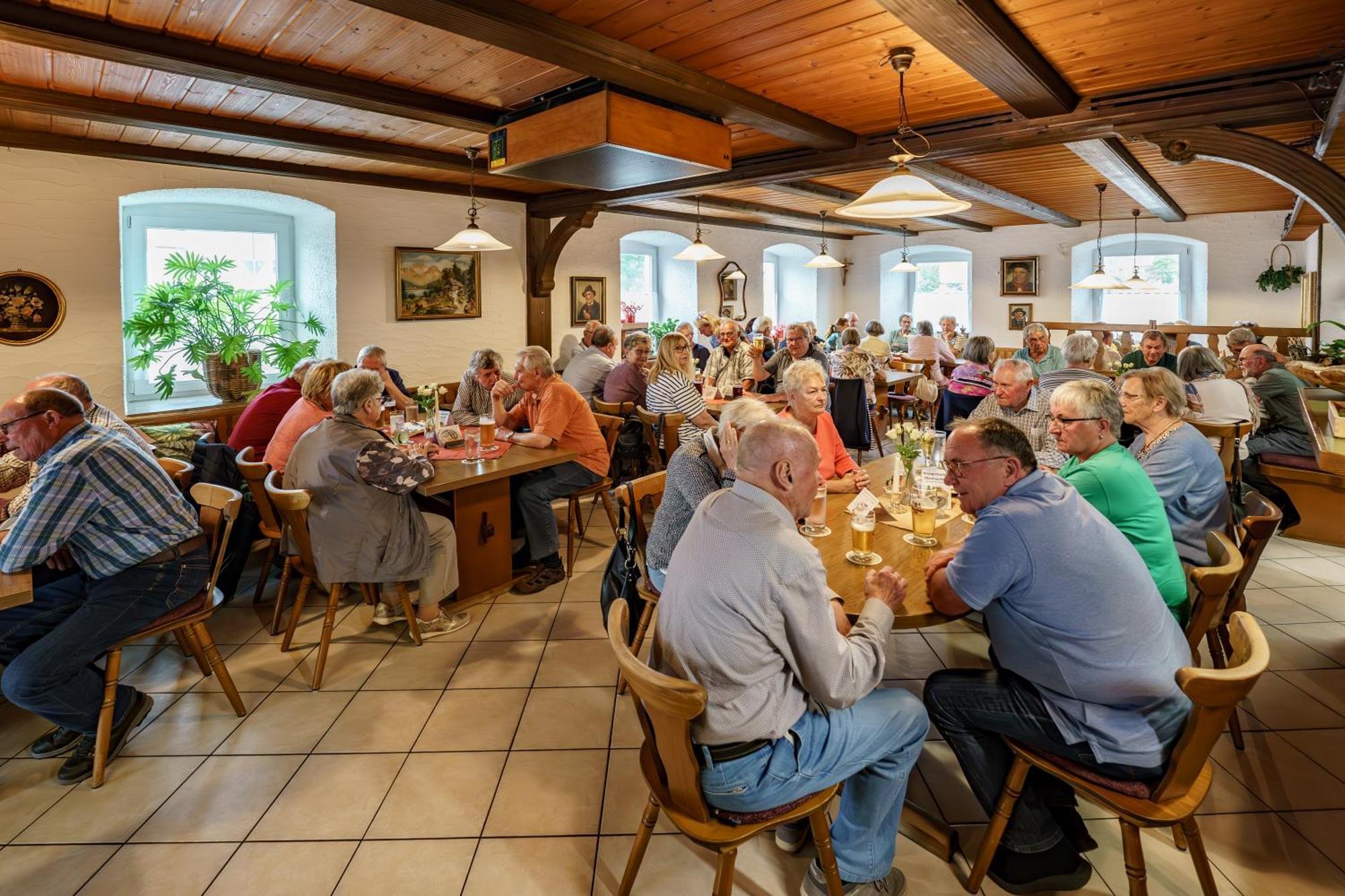 Landgasthof Ochsen Neresheim المظهر الخارجي الصورة